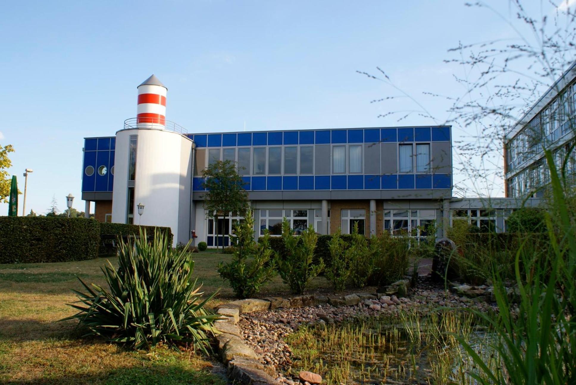 Dlrg Tagungszentrum Hotel Delphin Bad Nenndorf Exterior photo